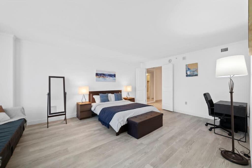 Bold Boardwalk 2br 3ba By Cozysuites *